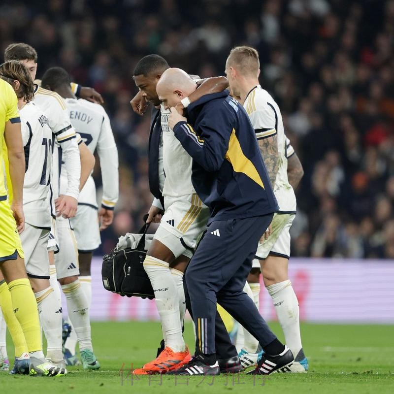 赫内斯:拜仁会帮助阿拉巴进行手术 已安排好医生 赫内斯:拜仁会帮助阿拉巴进行手术 已安排好医生